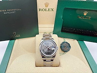 Rolex datejust 36 126200 | full set | 2025 - afbeelding 3 van  12