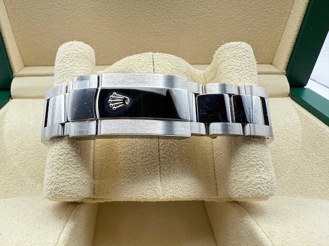 Rolex datejust 36 126200 | full set | 2025 - afbeelding 9 van  12