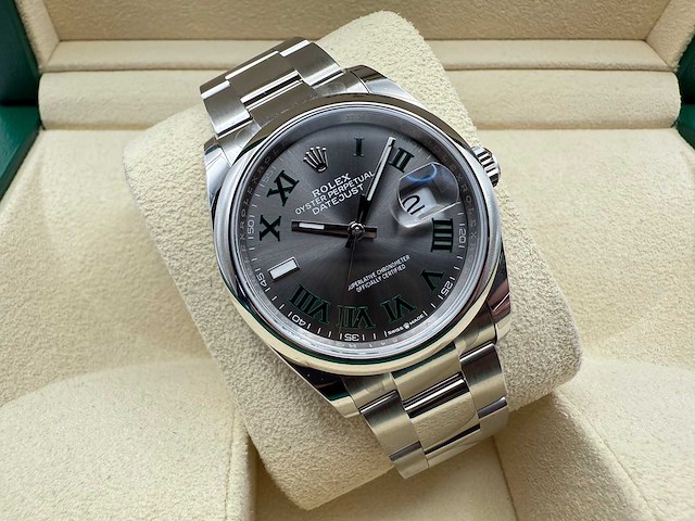 Rolex datejust 36 126200 | full set | 2025 - afbeelding 1 van  12
