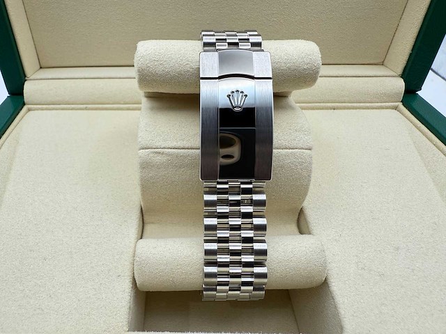 Rolex datejust 36 126200 | jubilee | full set | 2025 - afbeelding 8 van  12