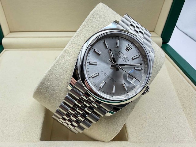 Rolex datejust 36 126200 | silver dial | 2025 | full set - afbeelding 6 van  12