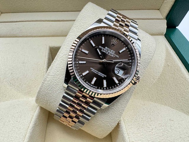 Rolex datejust 36 126231 | chocolate dial | jubilee | unworn | 2026 - afbeelding 6 van  12
