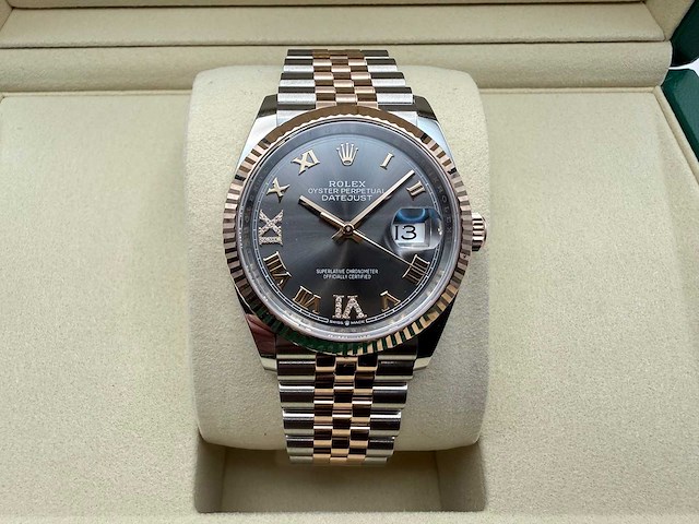 Rolex datejust 36 126231 | rhodium diamonds on 6&9 | jubilee | 2026 - afbeelding 1 van  12