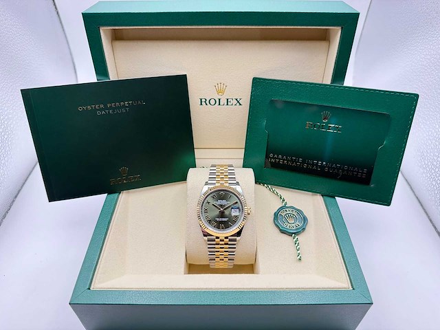 Rolex datejust 36 126233 | green roman dial | jubilee | unworn | 2026 - afbeelding 4 van  12