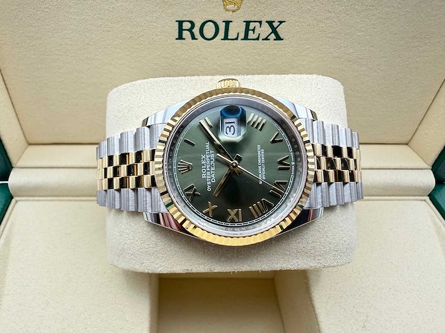 Rolex datejust 36 126233 | green roman dial | jubilee | unworn | 2026 - afbeelding 7 van  12