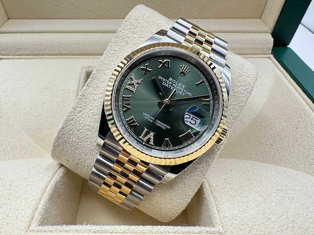 Rolex datejust 36 126233 | green roman with diamonds on 6&9 | jubilee | unworn | 2026 - afbeelding 6 van  12