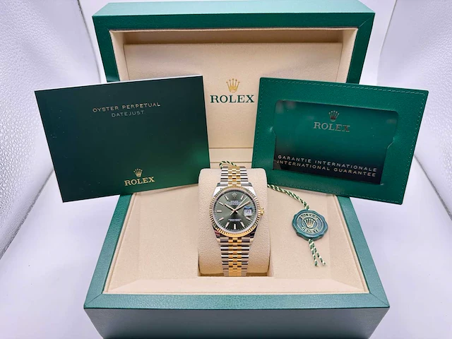 Rolex datejust 36 126233 | green stick dial | jubilee | unworn | 2026 - afbeelding 4 van  12