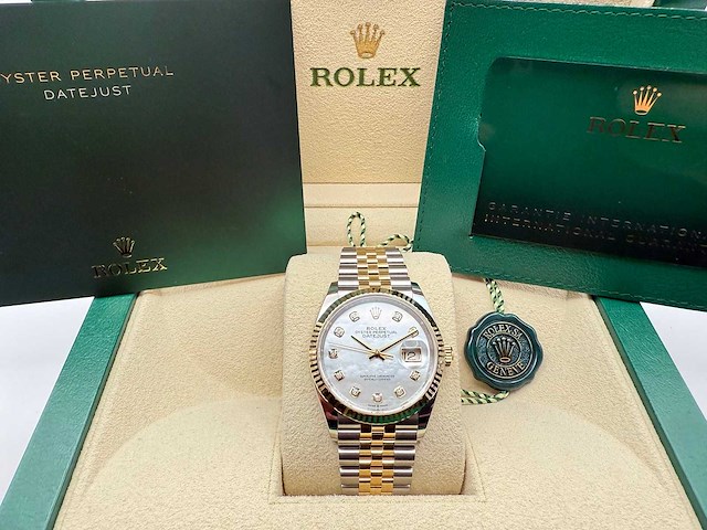 Rolex datejust 36 | 126233 | mother of pearl | unworn | 2025 - afbeelding 3 van  12