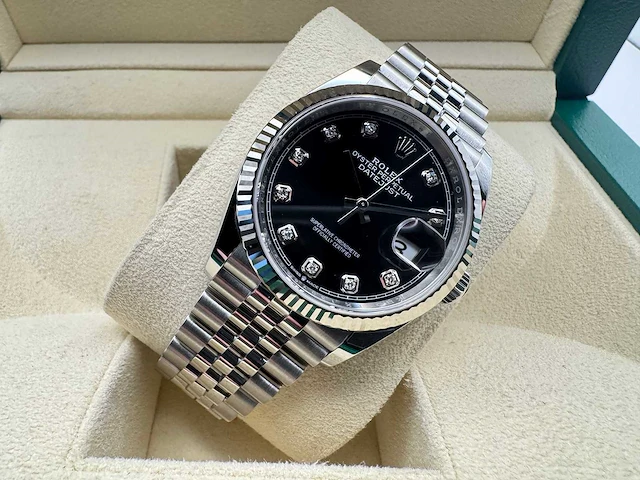 Rolex datejust 36 126234 | black diamond dot dial | jubilee | unworn | 2026 - afbeelding 6 van  12