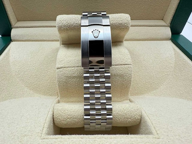 Rolex datejust 36 126234 | blue dial | jubilee | unworn | 2026 - afbeelding 8 van  12