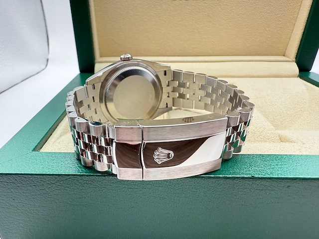 Rolex datejust 36 126234 | blue dial | jubilee | unworn | 2026 - afbeelding 12 van  12
