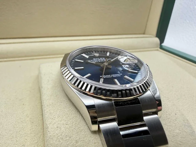 Rolex datejust 36 126234 | blue dial | unworn | 2026 - afbeelding 10 van  12