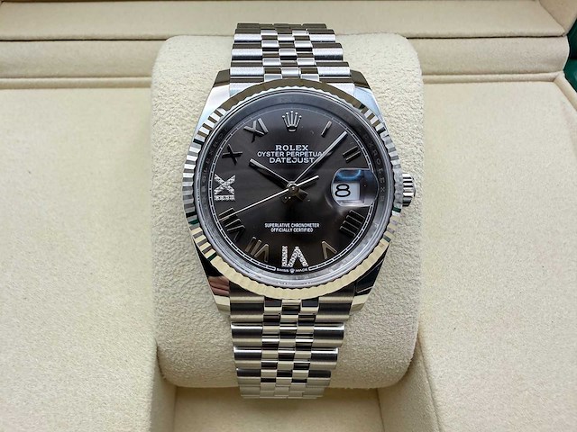 Rolex datejust 36 126234 | dark grey dial with diamonds on 6&9 | unworn | 2026 - afbeelding 1 van  12