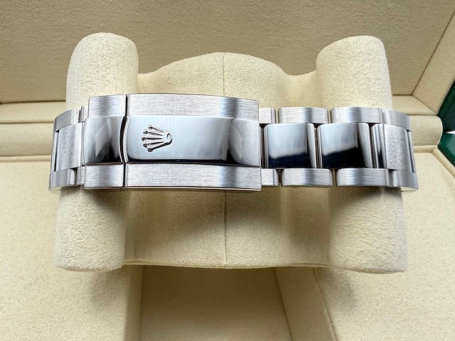 Rolex datejust 36 126234 | green ombre dial | unworn | 2026 - afbeelding 9 van  12