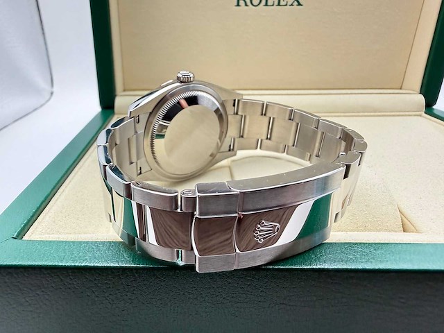 Rolex datejust 36 126234 | green ombre dial | unworn | 2026 - afbeelding 12 van  12
