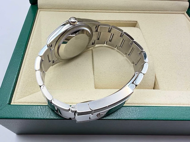 Rolex datejust 36 126234 | green ombre dial | unworn | 2026 - afbeelding 3 van  9