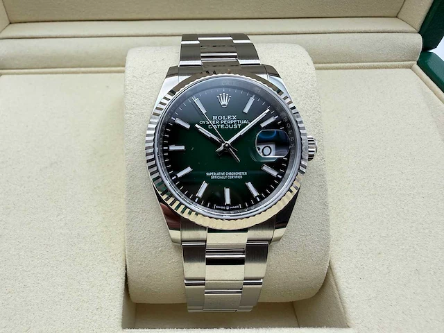 Rolex datejust 36 126234 | green ombre dial | unworn | 2026 - afbeelding 1 van  12
