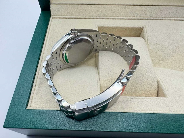 Rolex datejust 36 126234 | jubilee | pink diamonds on 6&9 | unworn | 2026 - afbeelding 9 van  10