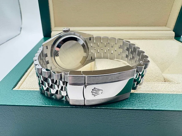 Rolex datejust 36 | 126234 | mother of pearl | jubilee | unworn | 2026 - afbeelding 12 van  12