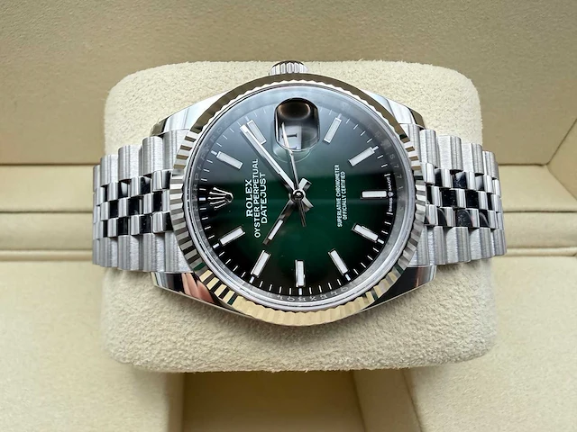 Rolex datejust 36 126234 | ombre green dial | jubilee | unworn | 2026 - afbeelding 7 van  12