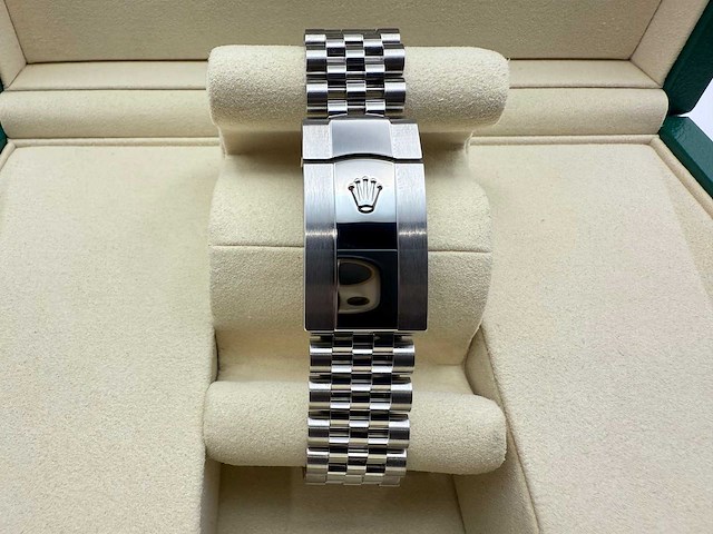 Rolex datejust 36 126234 | silver diamonds on 6&9 | jubilee | unworn | 2026 - afbeelding 8 van  11