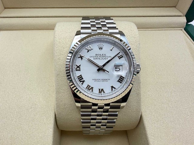 Rolex datejust 36 126234 | white roman | jubilee | 2026 | unworn - afbeelding 1 van  12