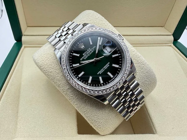 Rolex datejust 36 126284rbr | ombre green dial | jubilee | unworn | 2026 - afbeelding 5 van  12