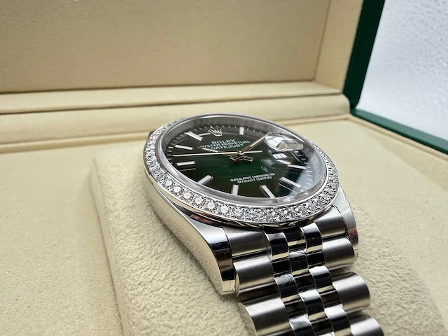 Rolex datejust 36 126284rbr | ombre green dial | jubilee | unworn | 2026 - afbeelding 10 van  12