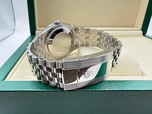 Rolex datejust 36 126284rbr | ombre green dial | jubilee | unworn | 2026 - afbeelding 12 van  12