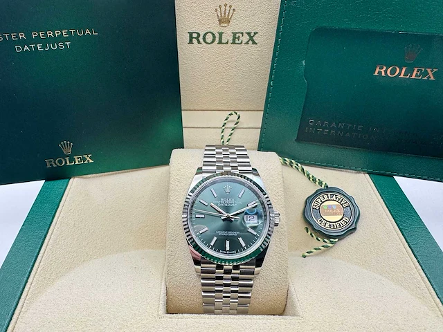 Rolex datejust 36 | mint green | 126234 | 2025 - afbeelding 10 van  10
