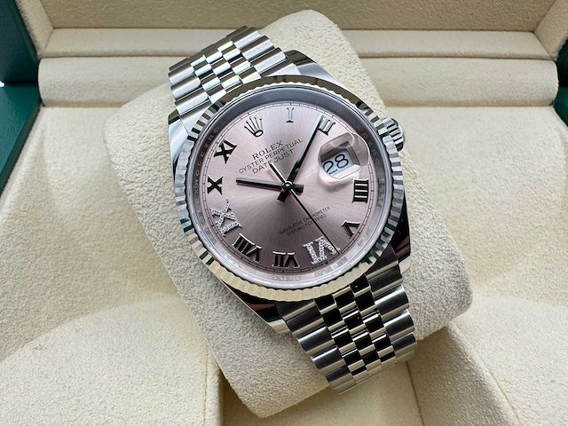Rolex datejust 36 | pink dial with diamonds | 126234 | 2025 - afbeelding 1 van  12