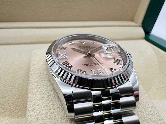 Rolex datejust 36 | pink dial with diamonds | 126234 | 2025 - afbeelding 10 van  12
