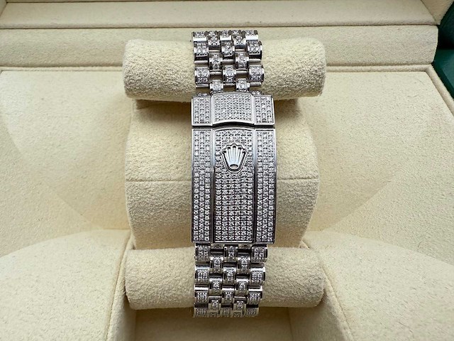 Rolex datejust 41 | 126300 | arabic | full "iced" out with natural diamonds | jubilee - afbeelding 8 van  12