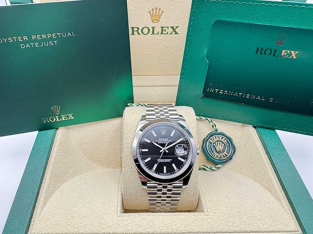Rolex datejust 41 126300 | black dial | jubilee | unworn | 2026 - afbeelding 2 van  10