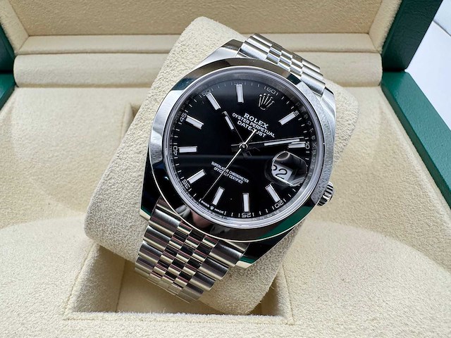 Rolex datejust 41 126300 | black dial | jubilee | unworn | 2026 - afbeelding 5 van  10