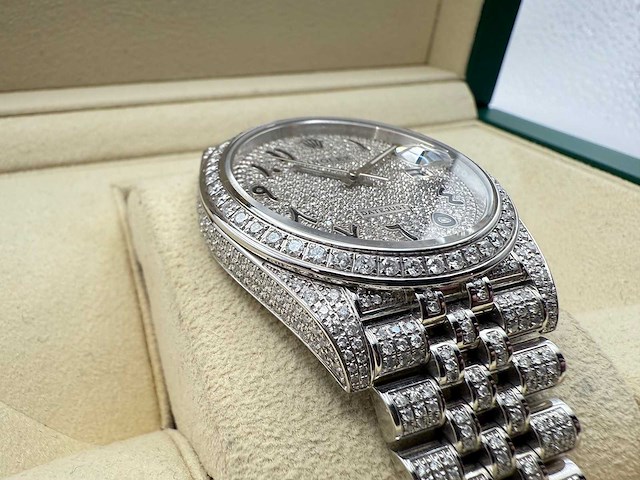 Rolex datejust 41 | 126300 | full "iced" out with natural diamonds - afbeelding 10 van  12