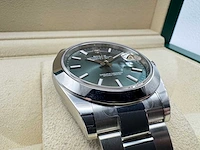 Rolex datejust 41 126300 | mint green dial | unworn | 2026 - afbeelding 10 van  12