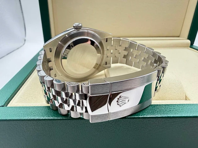 Rolex datejust 41 126300 | rhodium dial | jubilee | unworn | 2026 - afbeelding 12 van  12