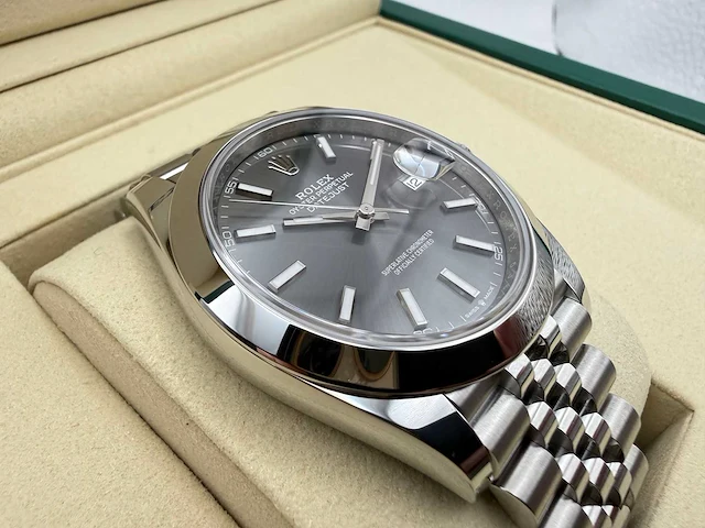 Rolex datejust 41 126300 | rhodium dial | jubilee | unworn | 2026 - afbeelding 11 van  12