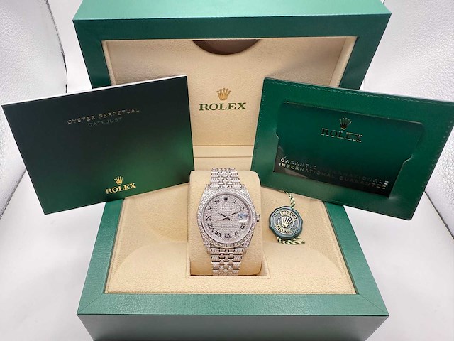 Rolex datejust 41 | 126300 | roman | full "iced" out with natural diamonds | jubilee - afbeelding 2 van  4