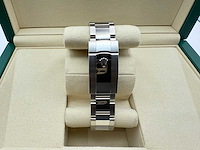 Rolex datejust 41 126300 | white roman dial | unworn | 2026 - afbeelding 8 van  12
