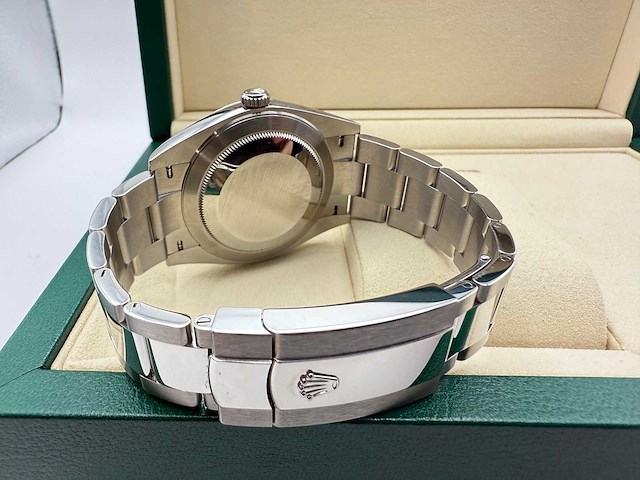 Rolex datejust 41 126300 | white roman dial | unworn | 2026 - afbeelding 12 van  12