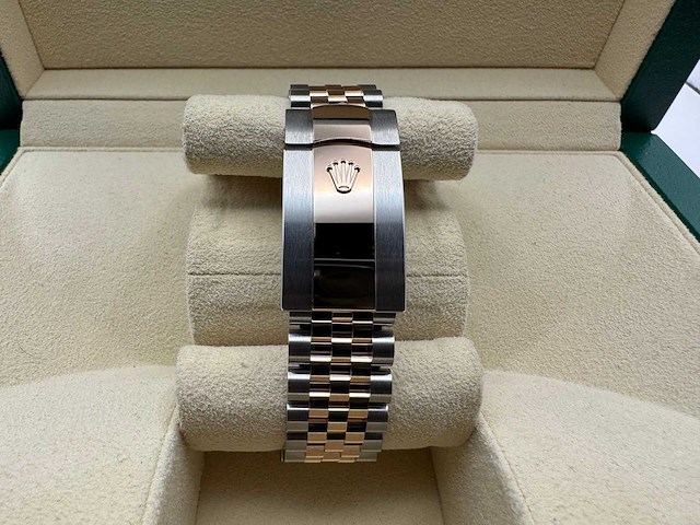 Rolex datejust 41 | 126331 | choco diamonds | 2026 | unworn - afbeelding 8 van  12