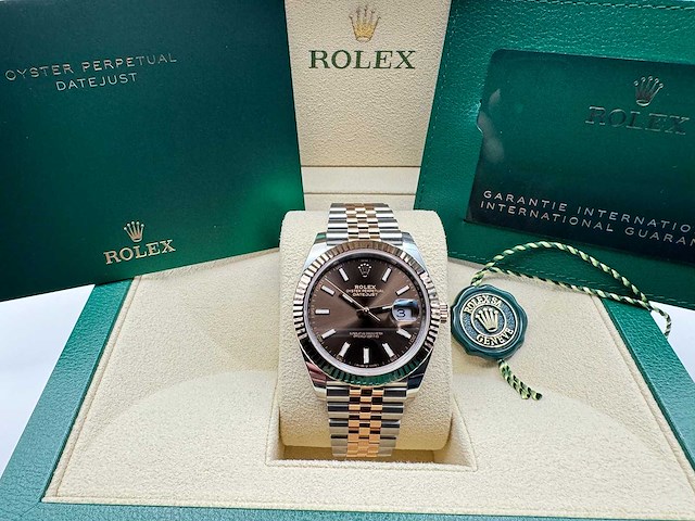Rolex datejust 41 126331 | chocolate dial | jubilee | 2026 | unworn - afbeelding 1 van  12