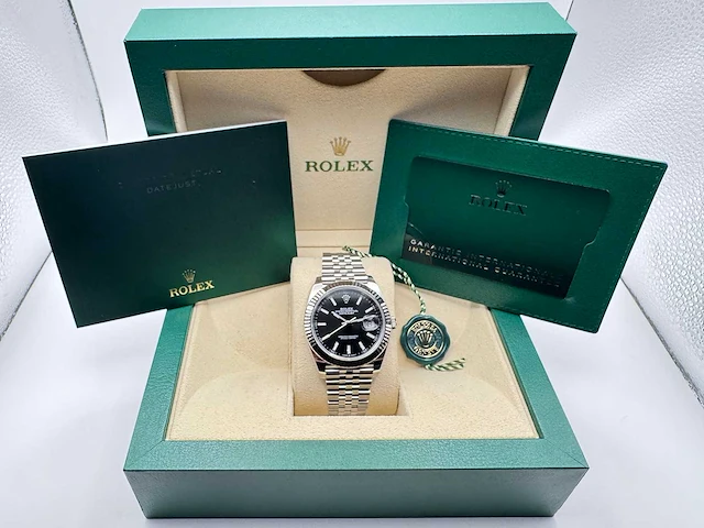 Rolex datejust 41 126334 | black dial | jubilee | unworn | 2026 - afbeelding 4 van  12