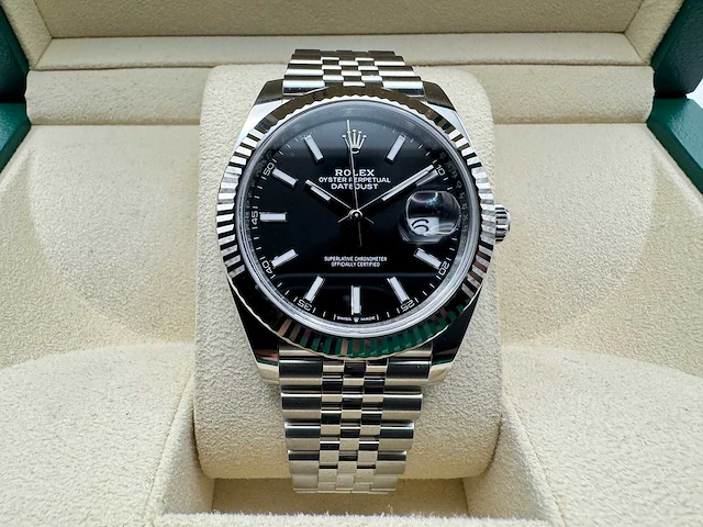 Rolex datejust 41 126334 | black dial | jubilee | unworn | 2026 - afbeelding 1 van  12
