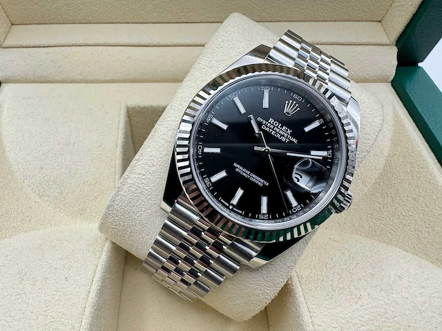 Rolex datejust 41 126334 | black dial | jubilee | unworn | 2026 - afbeelding 6 van  12