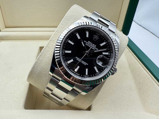 Rolex datejust 41 126334 | black dial | unworn | 2025 - afbeelding 6 van  12