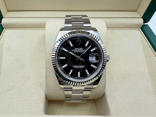 Rolex datejust 41 126334 | black dial | unworn | 2025 - afbeelding 1 van  12