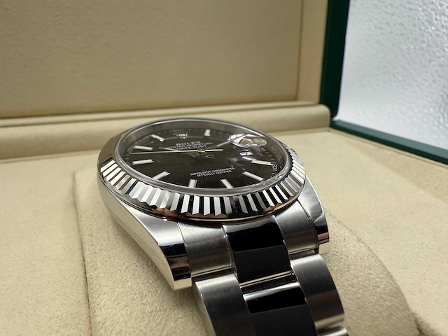 Rolex datejust 41 126334 | black dial | unworn | 2025 - afbeelding 12 van  12